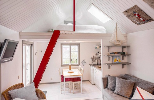 Karingon House | Stunning home in Käringön