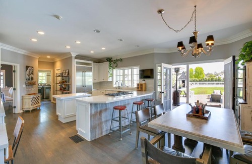Orange Villa | Stunning Home in Orange County with Stables!