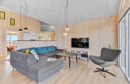Lihme House | Stunning Home In Spøttrup With Sauna