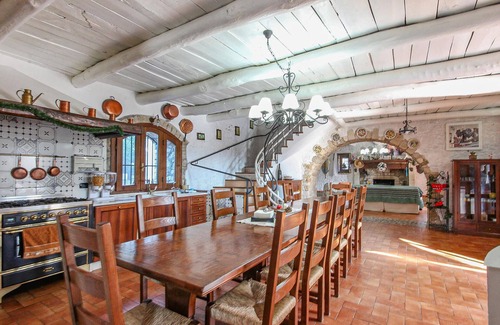 Fragneto Monforte House | Stunning home in Fragneto Monforte