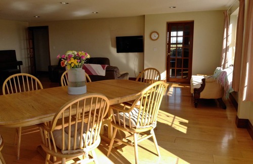Ballinful House | Stunning home, near Lissadell. Amazing views of sea and mountains. New Listing.