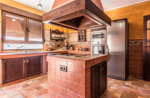 Durcal Villa | Stunning house with views, pool and terrace