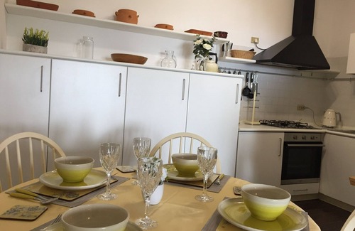 Gardone Riviera House | Stunning Lake view! 5 minutes to Il Vittoriale degli Italiani!