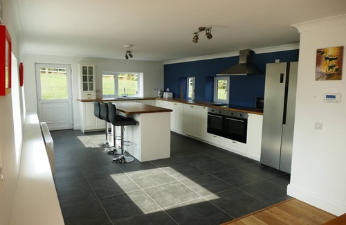 Fethard on Sea House | Stunning large house overlooking Fethard Harbour with picturesque views