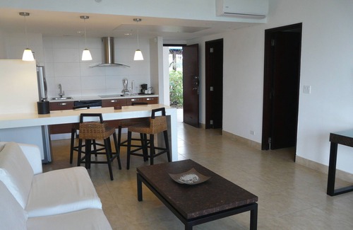 Cocle Apartment | Stunning Luxury apartment located on frontline beach Playa Blanca