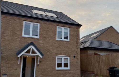 Corby House | Stunning New 3 Bedroom Executive Property in Corby
