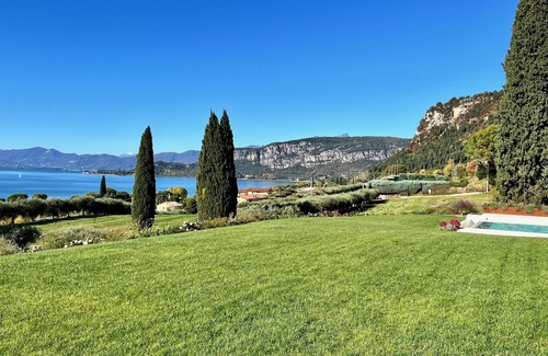 Bardolino Villa | Stunning new villa with beautiful lake view