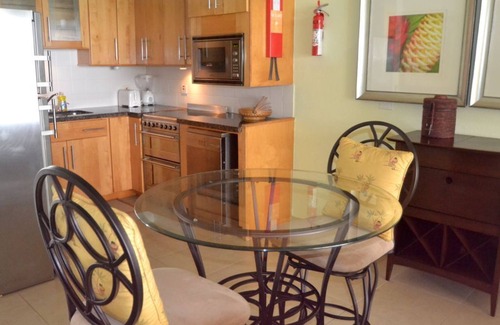 West Coast Condo | Stunning Ocean Front Views and location