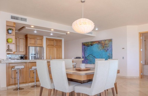 San Carlos Condo | Stunning Ocean Views! Premier 3BR Condo - All Amenities, Beach Bar, Pet-Friendly