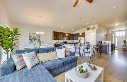 Falcon Hills House | Stunning Peyton Retreat w/Game Room, Private Yard