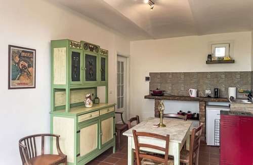 San Damiano dʼAsti House | Stunning private villa with WIFI, A/C, TV, patio, pets allowed, panoramic view and parking