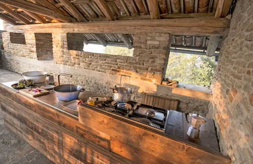 Trezzo Tinella Villa | Stunning private villa with private pool, WIFI, TV, terrace, pets allowed, panoramic view, parking