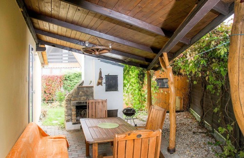 Zabovresky House | Stunning private villa for 5 people with WIFI, TV, terrace, pets allowed and parking