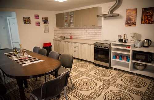 Campulung Moldovenesc House | Stunning 5 Bed House in Campulung Moldovenesc