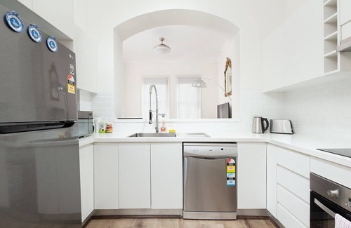 Millers Point Apartment | STUNNING SYDNEY HOME 1