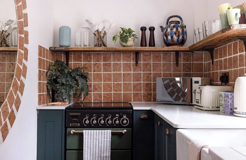 Cotham Apartment | Stunning Traditional Apartment, Stunning traditional flat in the heart of Bristol