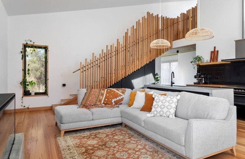 Trevallyn House | Stunning Trevallyn Retreat