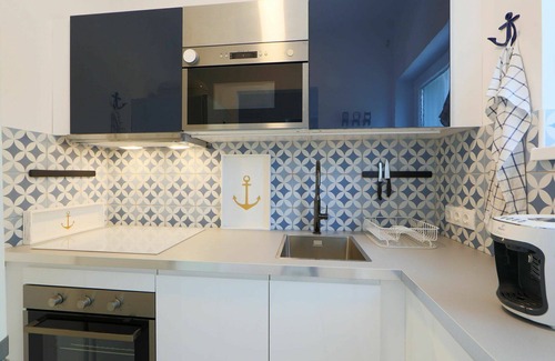 Balatonoszod House | Stunning villa for 5 people with WIFI, A/C, TV, patio and parking