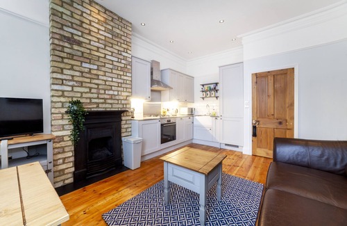 Blackheath Apartment | Stylish 1 BDR apt w/communal garden, Greenwich