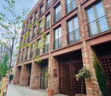 Westbourne Apartment | Stylish 1-bed new-build flat near Notting Hill