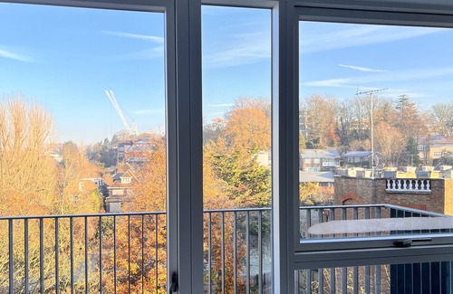 Childs Hill Apartment | Stylish 1BR Apartment Next To Hampstead Heath