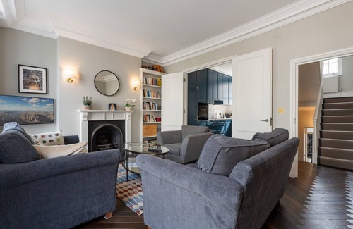 Belgravia Apartment | Stylish 2 bed Belgravia flat in Elizabeth Street