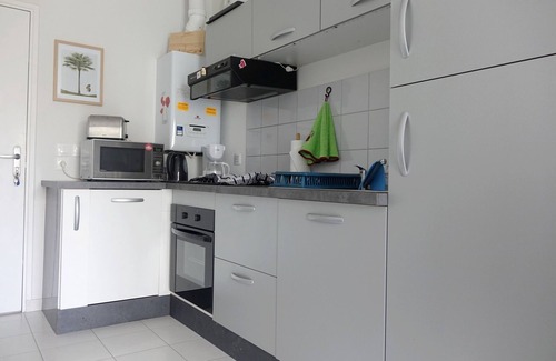 Sarzeau Apartment | Stylish 2-Room Apartment with Balcony, Parking & Wi-Fi near Sarzeau Centre