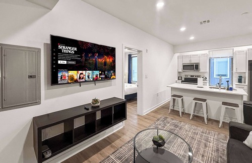 Olde Kensington Apartment | Stylish 2BR Stay for 4 | Northern Liberties Gem