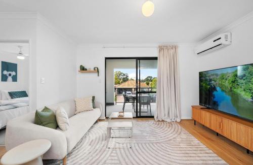 Beckenham Apartment | Stylish 2br With Wi-fi 100 Mbps, Tv Big 75 Inch