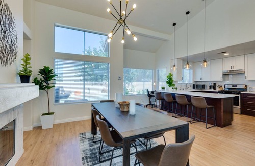 Green Valley House | Stylish 3BR Vegas Oasis W/Pool/SPA near Strip&Golf. Pet friendly!
