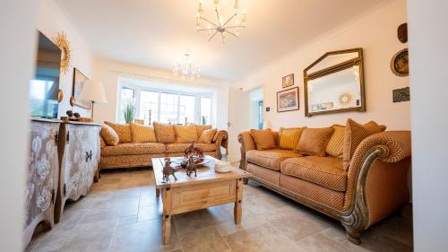 Barrow upon Trent House | Stylish 4-Bed House in Arley
