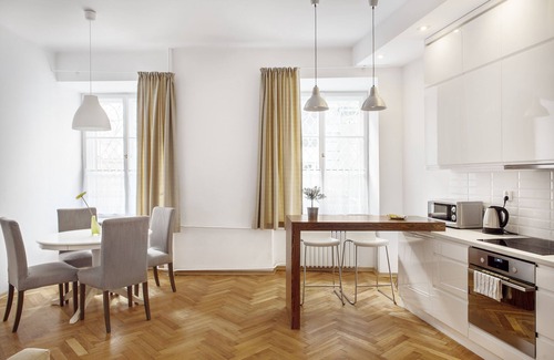 Old Town Apartment | Stylish and modern Old Town flat in Warsaw for 6.