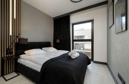 Krzyki Apartment | Stylish Apartment with Parking & SPA Wrocław by Noclegi Renters