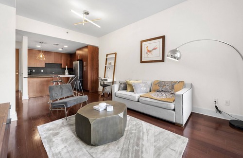 Lindbergh Apartment | STYLISH❤️APT. IN BUCKHEAD+FAST WIFI+FREE PARKING