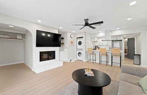 Bay Park Apartment | Stylish & Bright 5 Star Location Ocean View Queen Beds