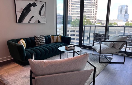 North Buckhead Apartment | Stylish Buckhead Apartment