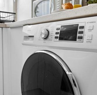 Canning Town South Apartment | Stylish Business Stay near ExCeL -1BR Apt