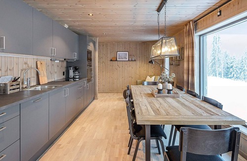 Skeikampen House | Stylish Cabin Retreat in Varden-By Traum