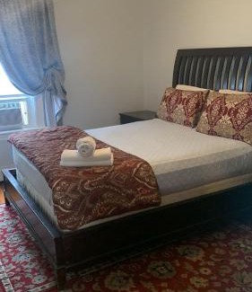 Pawtucket Apartment | Stylish, Cozy 2BR Private Apt, 1st Floor, Well-Appointed, Near Providence, MA, RI Line, I-95 Access