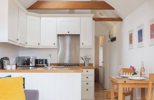 Kingsbridge Cottage | Stylish detached annexe in Kingsbridge, estuary walk to great pub/town & parking