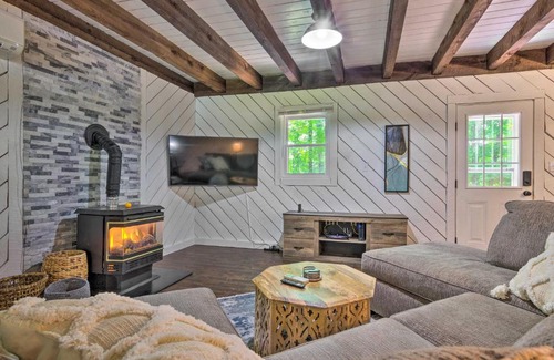 Fairview House | Stylish Fairview Farmhouse Deck and Wishing Well!