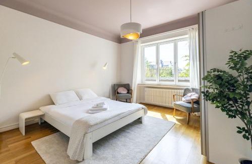 Hollerich Apartment | Stylish Ground-Floor Retreat in Bonnevoie