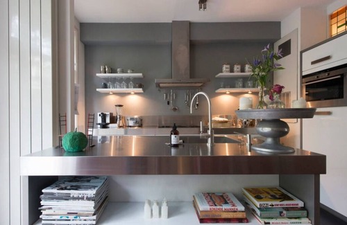 Old South Apartment | Stylish house with sunny garden nearby museum & RAI