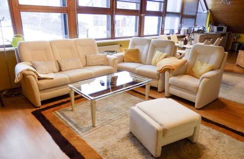 Oberkotzau Apartment | Stylish living at the gates of HOF/Saale