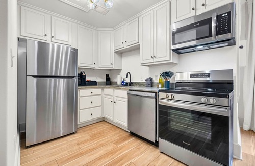Hot Springs Apartment | Stylish Loft in the Heart of Downtown