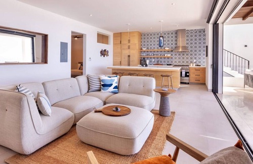 Cerritos Apartment | Stylish Oceanfront Condo with Panoramic Views
