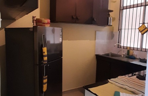 Wellawatta North Apartment | Stylish one bedroom apartment in Colombo