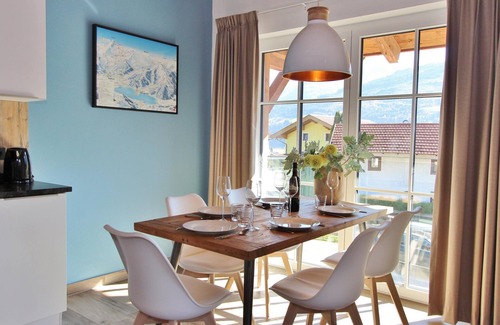 Walchen Apartment | Stylish penthouse with stunning views