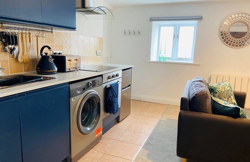 Monmouth Apartment | Stylish, Rural Apartment With Amazing Views