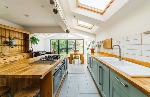 Horfield House | Stylish & Spacious Victorian Home in Trendy Suburb